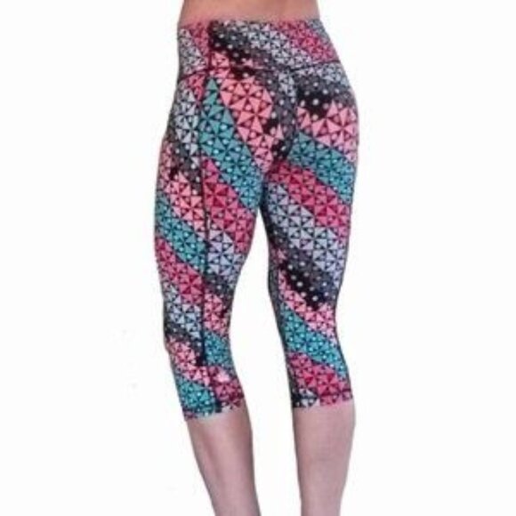 Victoria's Secret Cropped Athletic Pant - Picture 1 of 4